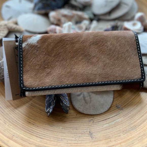 handmade Handbags - New Genuine Cowhide Leather Flap Snap Wallet Card Holder checkbook Brown Gift